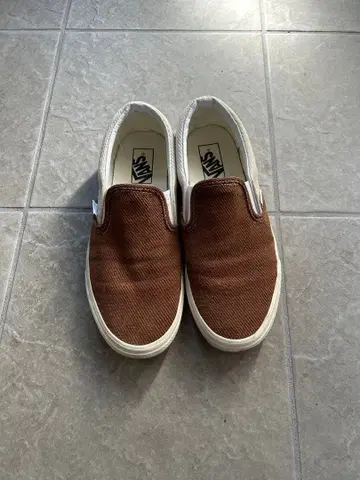 Vans 브라운 슬립온