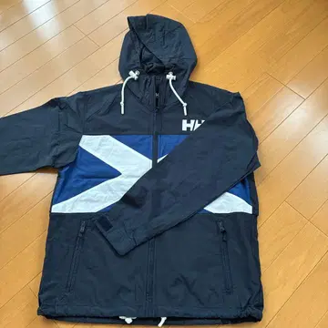 헬리 한센 후드 부착 나일론 자켓