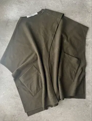 COGTHEBIGSMOKE 판초 케이프 코트