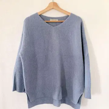 CAPRICIEUX LE'MAGE 라쿤 100% 블루 니트