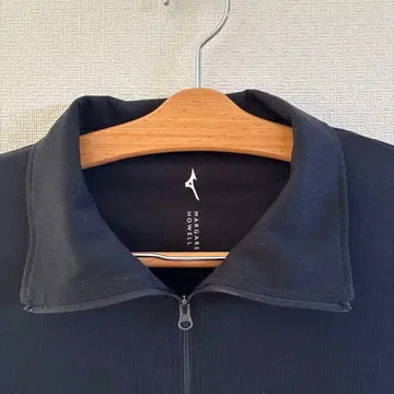 마가렛호웰 미즈노 하프 지퍼 티셔츠