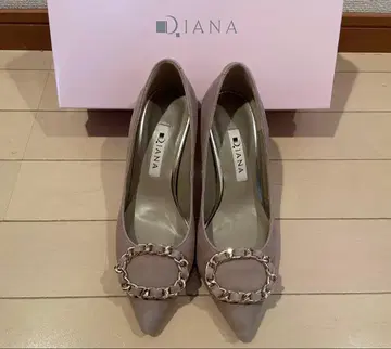 DIANA 그레이 힐 펌프스