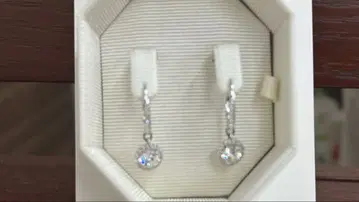 SWAROUSKI 귀걸이 양쪽 귀