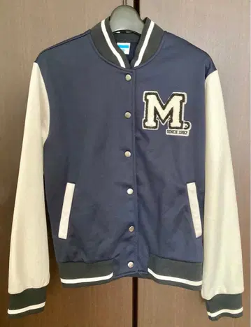 모닝구무스메 바시티 자켓