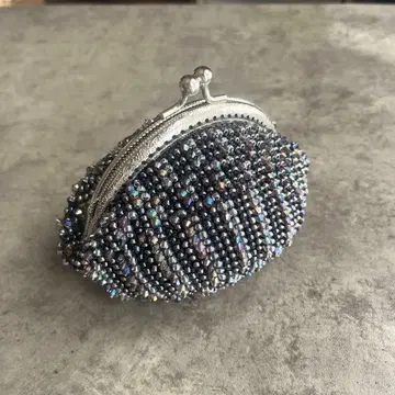 크리스탈 프로그 (더블 블랙) ~ 비즈 가마구치 (입구 10.5cm)