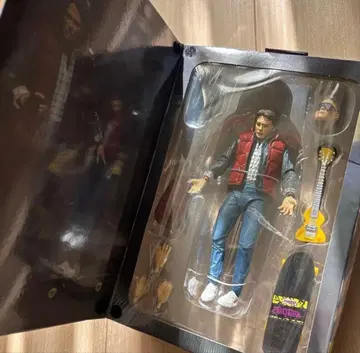 백투더퓨처 마티 플라이 피규어 NECA