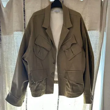 [ 기간 한정 판매 ] LANDLORD 자켓 새상품급