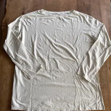 룰루레몬 화이트 긴팔 티셔츠 슬릿 포함 8