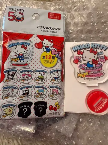 HELLO KITTY 50주년 아크릴 스탠드 키티