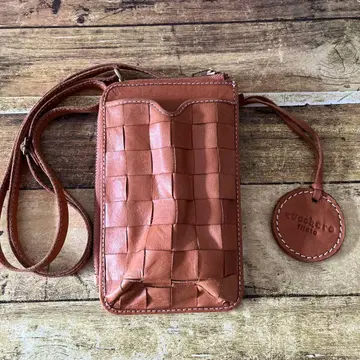 가죽 숄더백 뜨개질 디자인