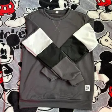 그레이 긴팔 트레이닝복