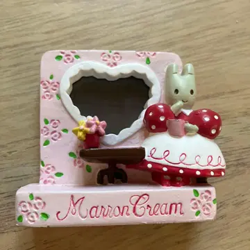 밤 크림 사진 액자