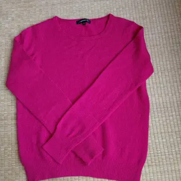 새상품급 LAUTREAMONT 캐시미어 100% 긴팔 니트 로즈