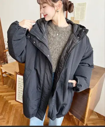 moment+ 몬스터 후드 자켓