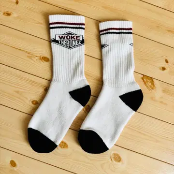 WOKE THE BONEZ 리브 삭스