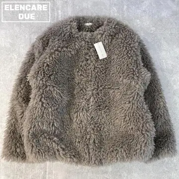 [ 택 포함 새상품 ] ELENCARE DUE 시프 퍼 노카라 코트