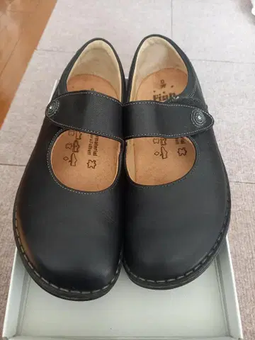 핀 컴포트 신발