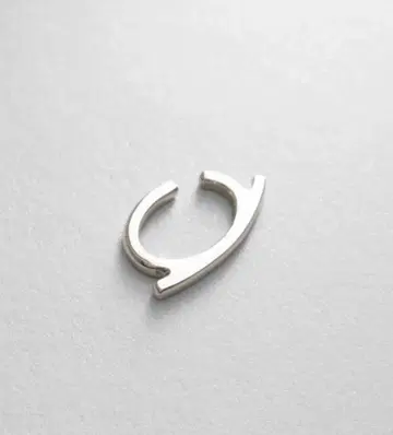 COCOSHNIK ONKITSCH 실버 솔리드 이어커프