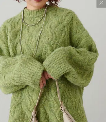 [ natural couture ] 돌먼 숏 기장 니트 풀오버 케이블