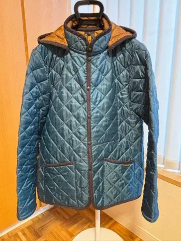 라벤햄 퀼팅 자켓 후드 부착 사이즈 40