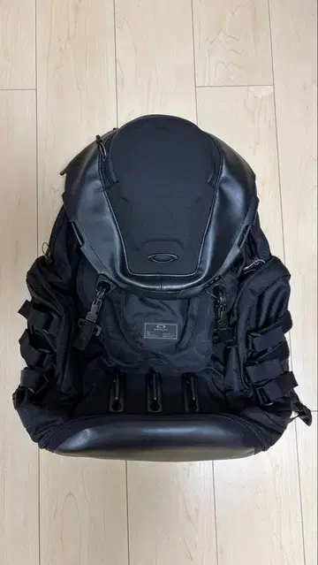 Oakley Kitchen Sink 주방 싱크 백팩 블랙