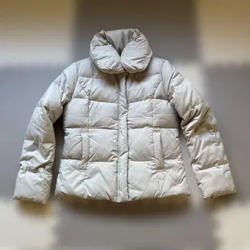 무인양품 M 사이즈 라이트 그레이 퀼팅 다운 자켓 숏 기장