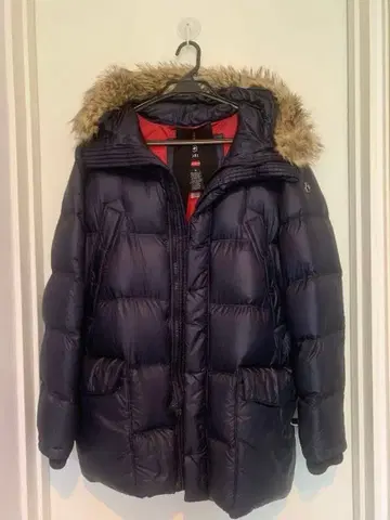 [새상품급] Victorinox 후드 부착 다운 코트