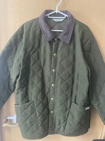Buckers 퀼팅 자켓 올리브 그린