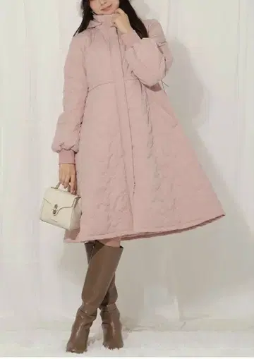 윌 셀렉션 리본 무늬 퀼팅 코트