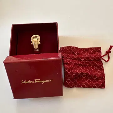 Salvatore Ferragamo 금속 클립