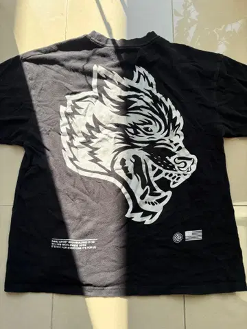 DARC SPORT 블랙 T셔츠 M사이즈