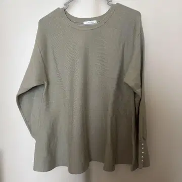 글로벌 워크 멜티 펄 플럼 페플럼 풀오버