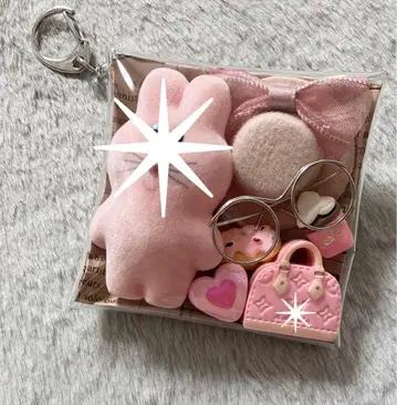 가챠 파우치 [ 핑크 토끼님 외출 ]