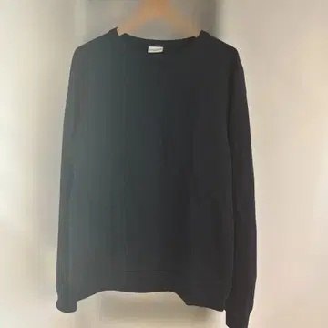 드리스 반 노튼 네이비 크루넥 맨투맨