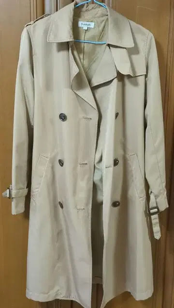 Dukkah 베이지 트렌치코트 F 사이즈