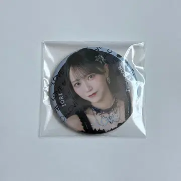 노구치 이오리 캔뱃지 블랙 의상