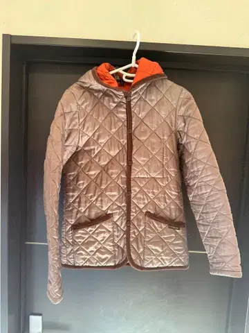 Iavenham 퀼팅 자켓 36 사이즈