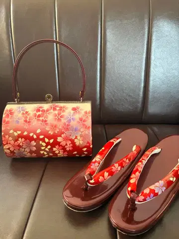 벚꽃 꽃무늬 백과 일본 나막신 24cm 세트