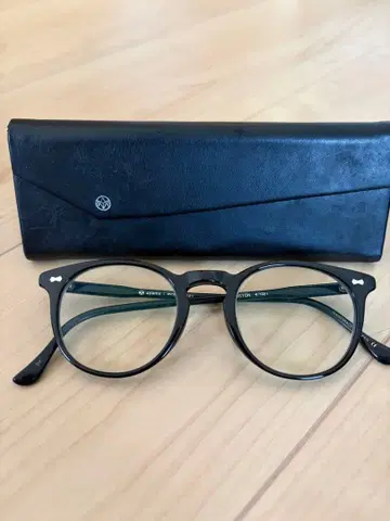 ayame BOSTON 블랙 안경 케이스 포함