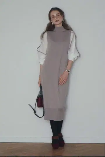 미사용 새상품 터틀 도킹 니트 원피스