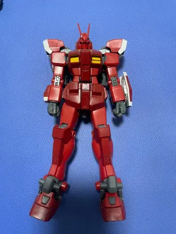 MG 1/100 건담 어메이징 레드 워리어 완성품