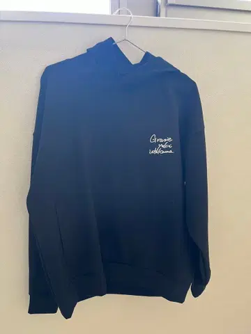 이시카와 유키 DESCENTE 콜라보 맨투맨