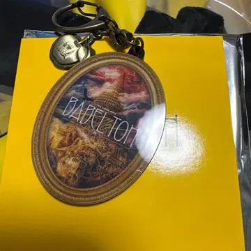 Mrs. GREEN APPLE 바벨 랜덤 가챠 키링 A