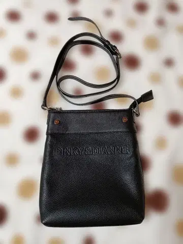 PINKY&DIANNE 블랙 숄더백