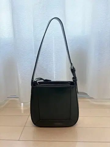 ZARA 그린 핸드백