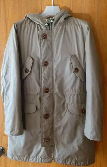 마가렛호웰 후드 부착 베이지 다운 자켓 사이즈 1