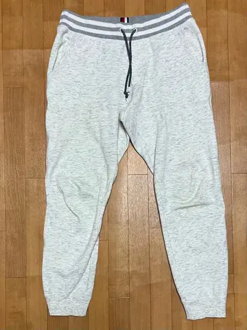 타미힐피거 원 포인트 조거 팬츠 맨투맨 골프 요시다 유리