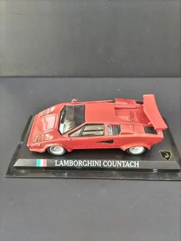 람보르기니 쿤타치 미니카 빨간색