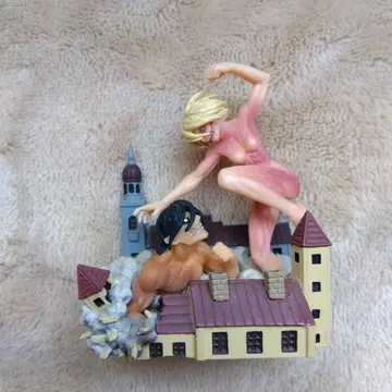 진격의 거인 캡슐Q 캐릭터 여자형