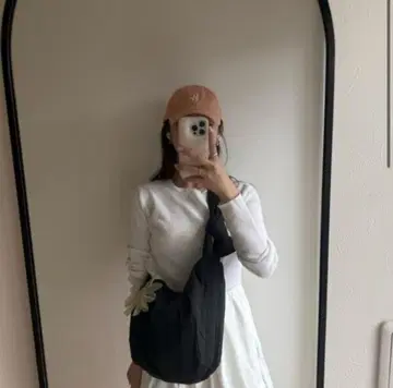 라운드 숄더백 /color: BLACK 무지 블랙